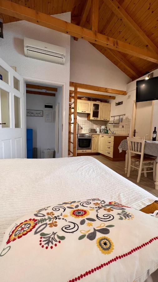 Studio Apartment Karlo Split Exteriör bild