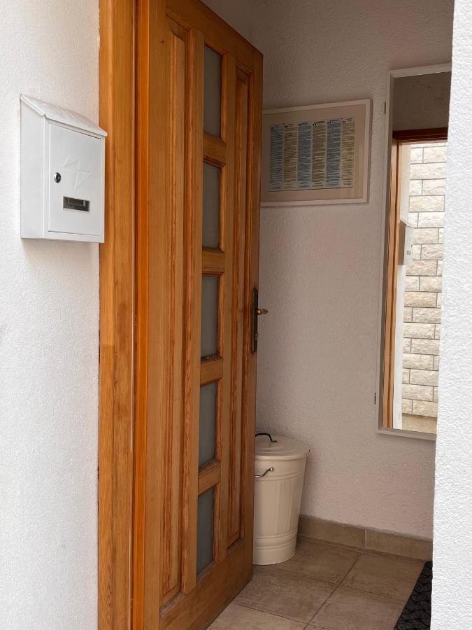Studio Apartment Karlo Split Exteriör bild